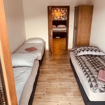 Zupanovice Apartment Dobris